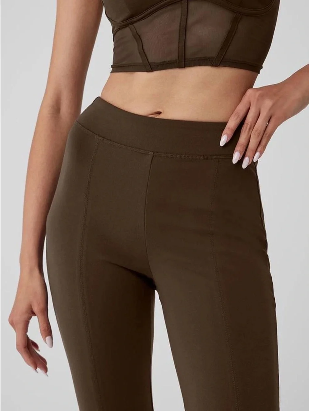 ALO High Waist Flutter Leggings in Espresso Sz X-Small